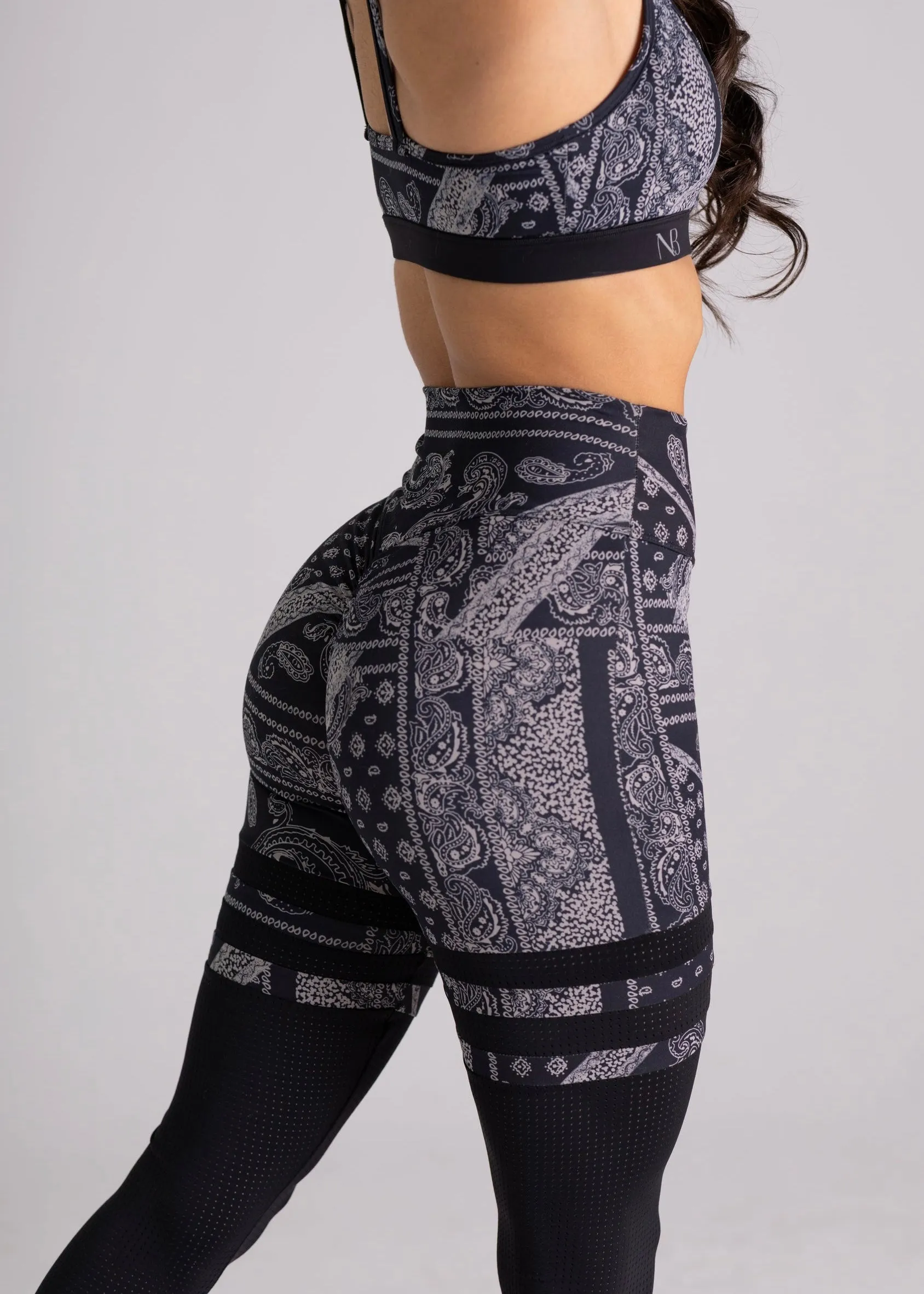 Ink scrunch legging