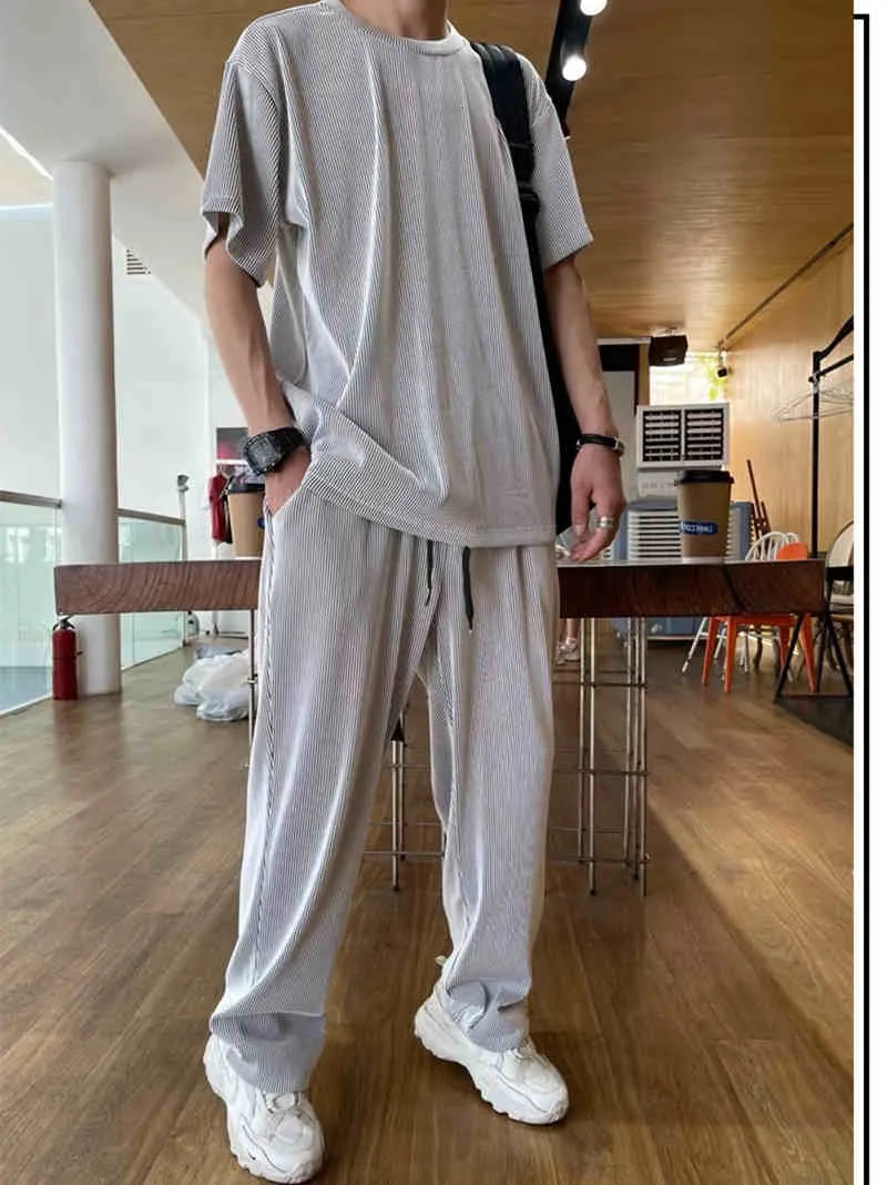 Men’s Loose Fashionable Long Sleeve 2-piece Set