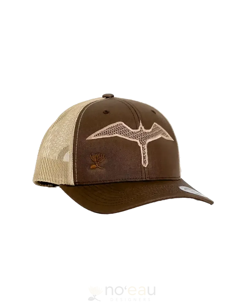 NOEAU - Embroidered Iwa Trucker Hats