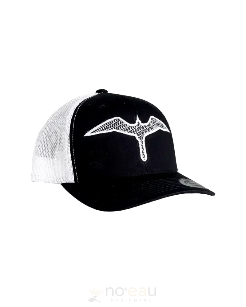 NOEAU - Embroidered Iwa Trucker Hats