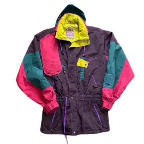 Vintage Nevica Women's Outerwear Ski Jacket Snow Suits Size Medium Long Sleeve Polyester Front Button