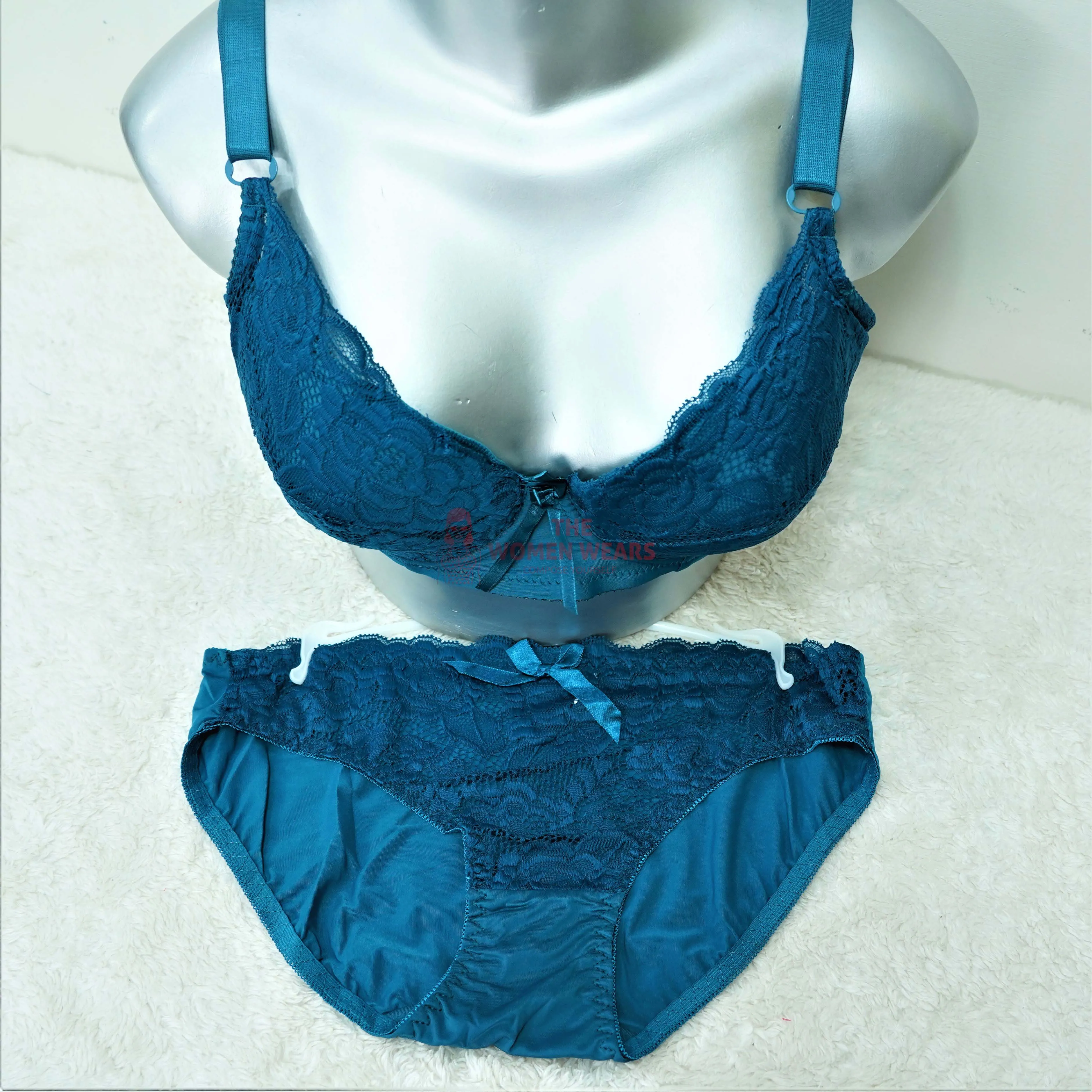 Women's Under Wired Soft Padded Bra Set (A006)
